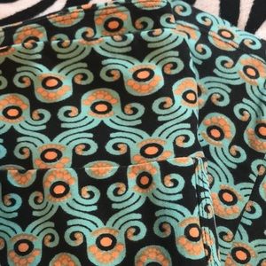 LuLaRoe one size leggings